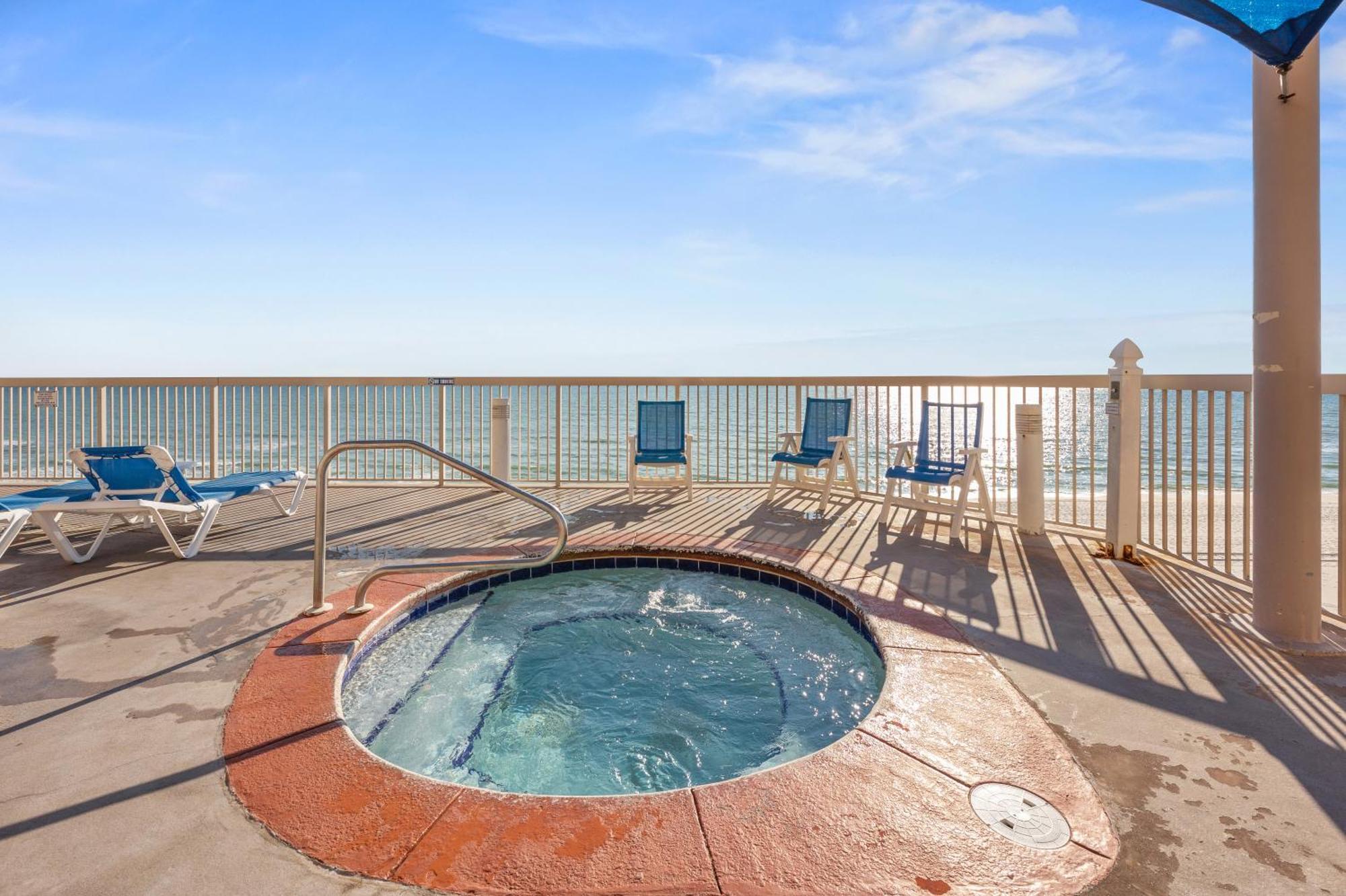 Gulf Front Master Bedroom! 2 Pools & Hot Tubs! Sleeps 8! Panama City Beach Exterior foto